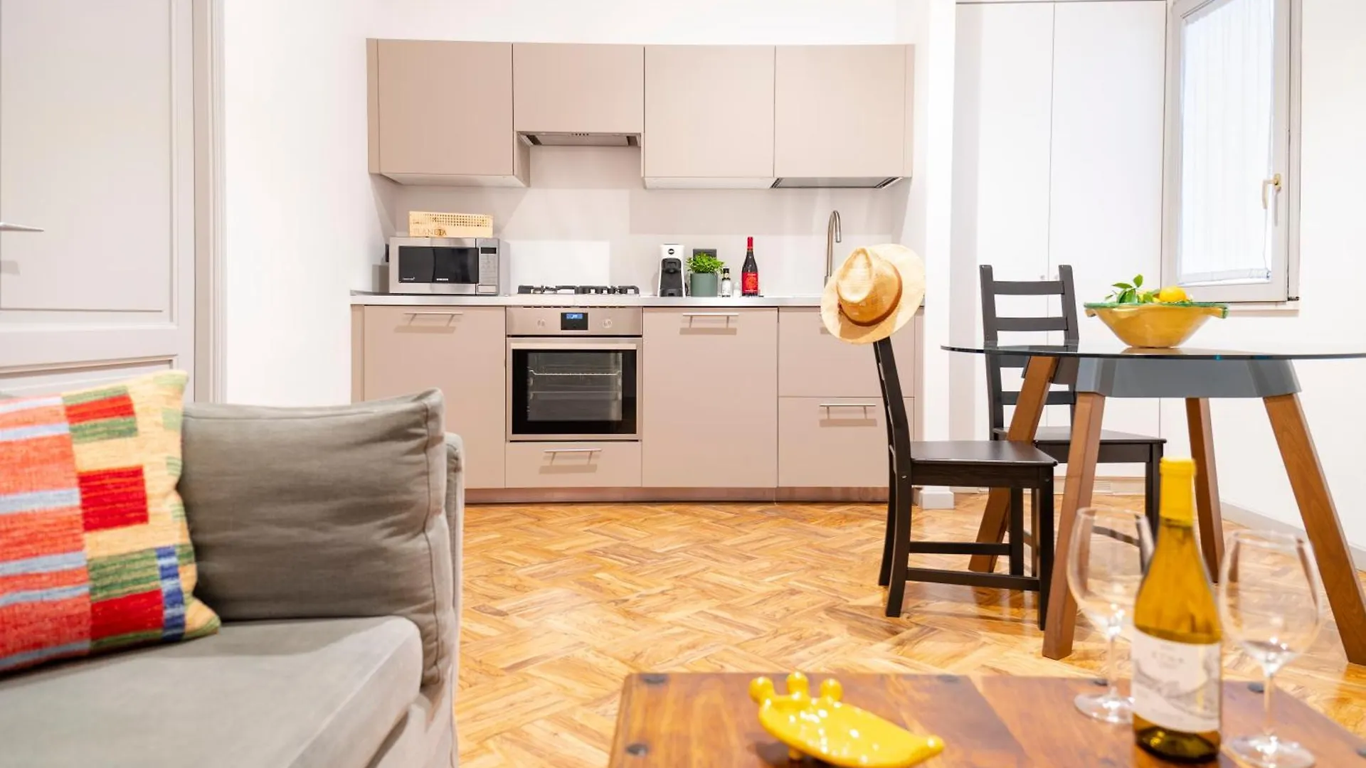 Apartament Palazzo Planeta Palermo 0*,